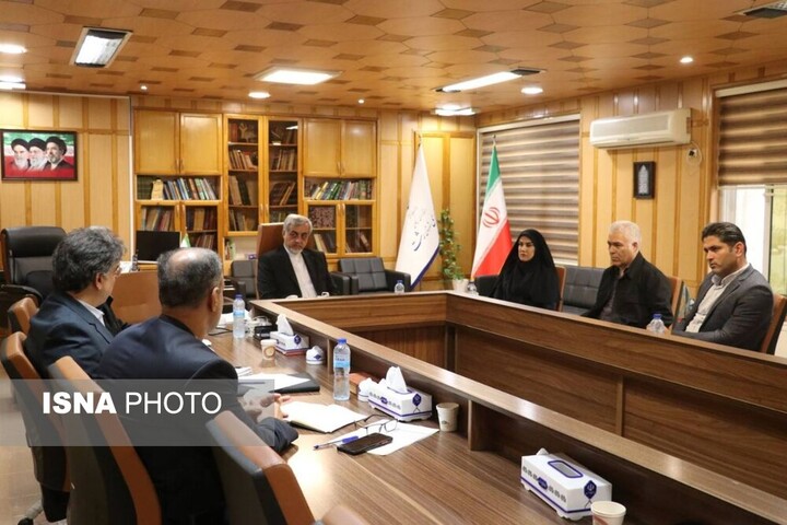 فرماندار رشت: دستگاه‌ها باید با انسجام و هماهنگی در مسیر تقویت تولید ملی حرکت کنند