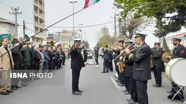 ششمین شهید جنگ رمضان در بندرانزلی تشییع شد
