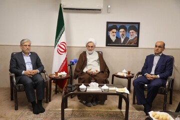 نماینده ولی فقیه در گیلان: دانشگاه ها به توسعه اقتصاد دریاپایه ورود کنند
