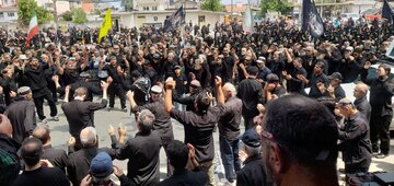 عاشورا در شهر ساحلی بندرانزلی/ ترک و گیلک آمده بودند