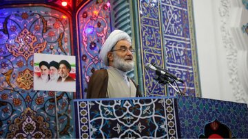 امام‌جمعه رشت: دشمن از دقت پاسخ های ایران به وحشت افتاده است