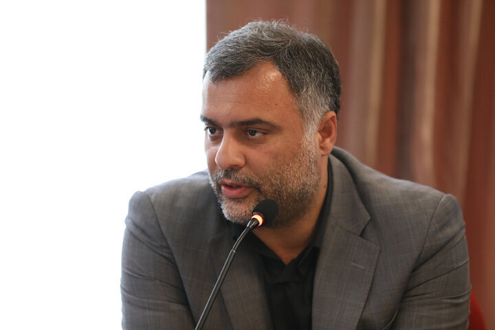 نماینده مجلس: دولت با گرانی‌های غیرمرتبط با جنگ برخورد قاطع کند