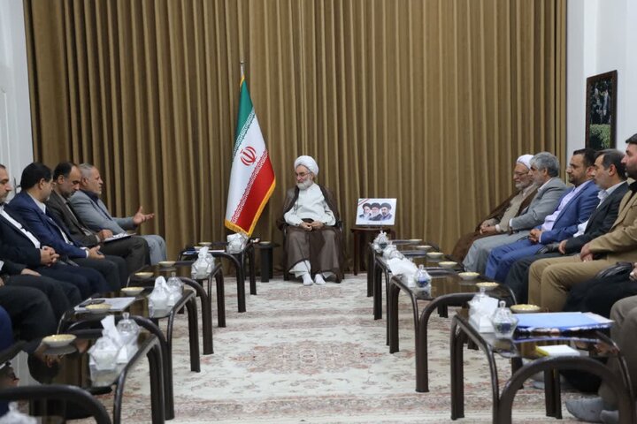 نماینده ولی فقیه در گیلان: صیانت از کرامت و حیثیت آحاد جامعه خط قرمز است