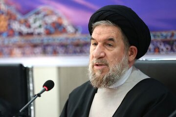 میرتاج الدینی: شناورهای نظامی دشمن الی‌الابد اجازه ورود به تنگه هرمز را ندارند