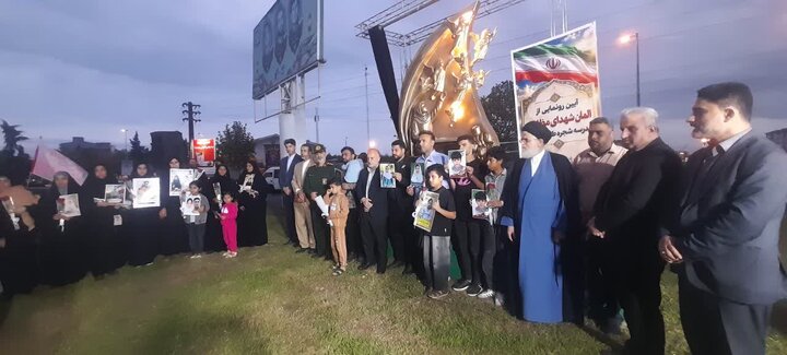 المان شهدای مدرسه شجره طیبه میناب در بندرانزلی رونمایی شد