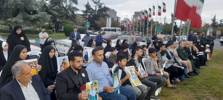 المان شهدای مدرسه شجره طیبه میناب در بندرانزلی رونمایی شد
