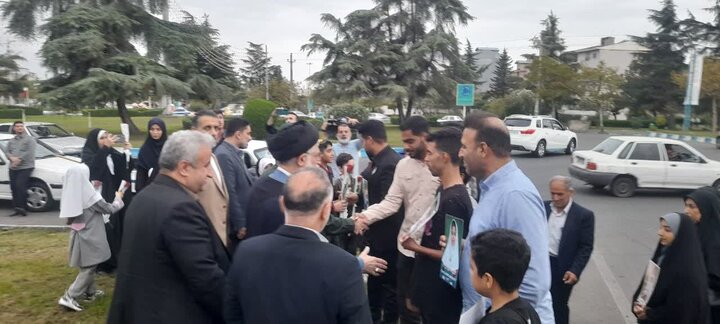 المان شهدای مدرسه شجره طیبه میناب در بندرانزلی رونمایی شد
