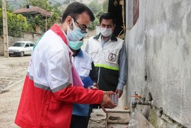 استقرار تیم‌های بهداشت و درمان اضطراری هلال احمر در مناطق زلزله‌زده رامیان