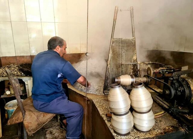 نوغانداري،گلستان،استان،نخ،نوغانداران،پيله،توت،كارشناس،مسئول، ...