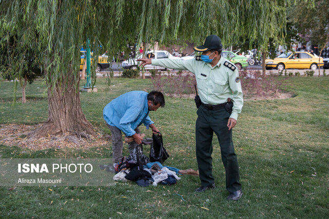 دستگیری خردهفروشان مواد مخدر در پارکهای سطح شهر گرگان دستگیری خردهفروشان مواد مخدر در پارکهای سطح شهر گرگان