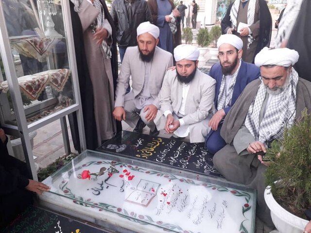 دانشجویان اهل سنت گلستان زائر مزار سردار دلها