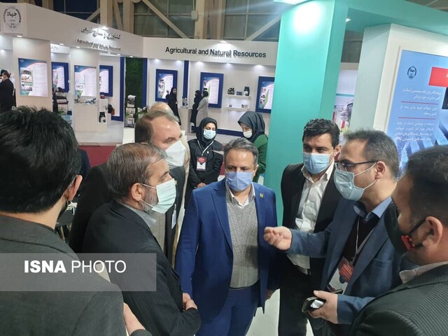 بازدید مسئولان گلستانی از نمایشگاه دستاوردهای جهاددانشگاهی