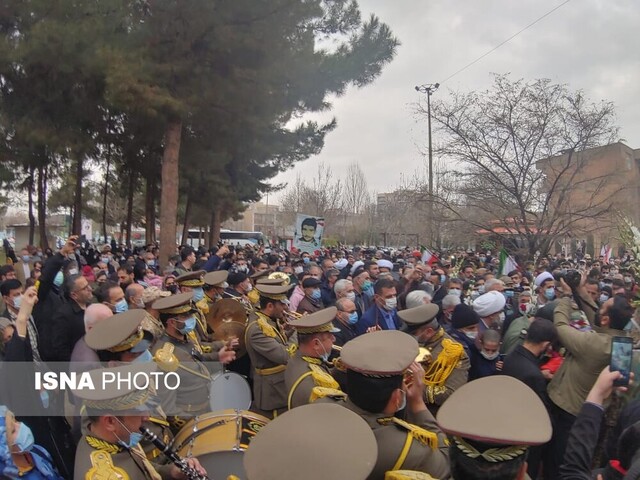 دیدار مادر و فرزند گلستانی بعد از ۳۴ سال بی خبری/ مردم غیور الوند گل کاشتند+ تصاویر