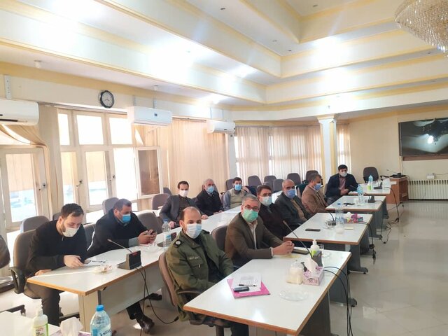 دهه فجر باید دهه امیدآفرینی باشد/ مردم منتظر اقدامات ما هستند