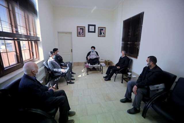 تقدیم هدیه رهبر معظم انقلاب به قهرمان گنبدی/ تقدیر رهبر فرزانه انقلاب از مبین نعمتی