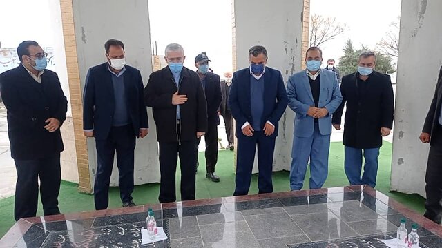 ادای احترام استاندار گلستان به شهدای گمنام کلاله+ تصاویر