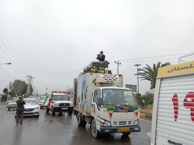 جلوه های حماسه مردم آق قلا در راهپیمایی خودرویی ۲۲ بهمن+ تصاویر
