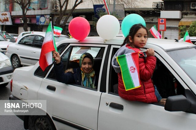 // گزارش تصویری // رژه خودرویی و موتوری ۲۲ بهمن ۱۴۰۰ - گرگان