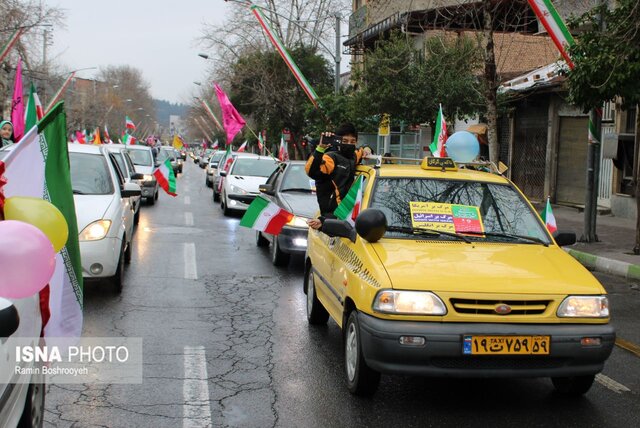 // گزارش تصویری // رژه خودرویی و موتوری ۲۲ بهمن ۱۴۰۰ - گرگان