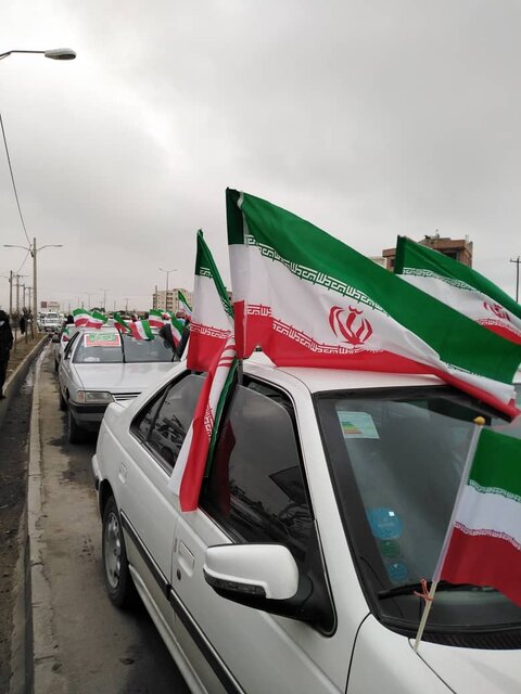 تلالو عشق به میهن در راهپیمایی 22 بهمن گنبدکاووس+ تصاویر