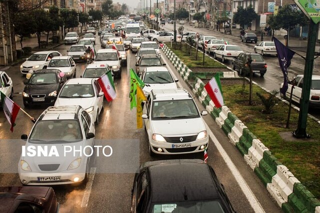 حضور پرشور «آزادشهری» ها در رژه خودرویی 22 بهمن+ تصاویر