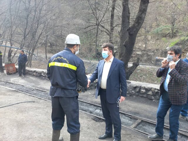 لباس کارگران معدن «زمستان یورت» جایگزین کت و شلوار معاون وزیر