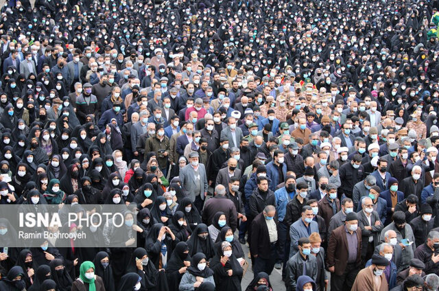 تشییع باشکوه پیکر آیت الله علوی گرگانی در گرگان