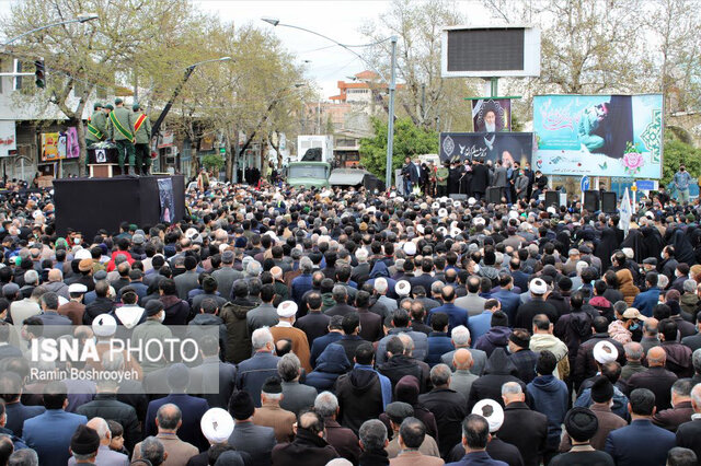 تشییع باشکوه پیکر آیت الله علوی گرگانی در گرگان