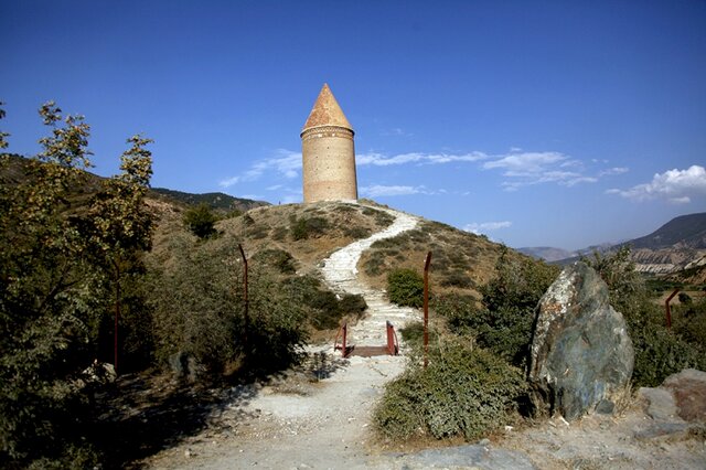 گلستان مقصد گردشگری اوراسیا / از بلندترین برج آجری جهان تا دریاچه بنفش و جنگل های نادر هیرکانی 8