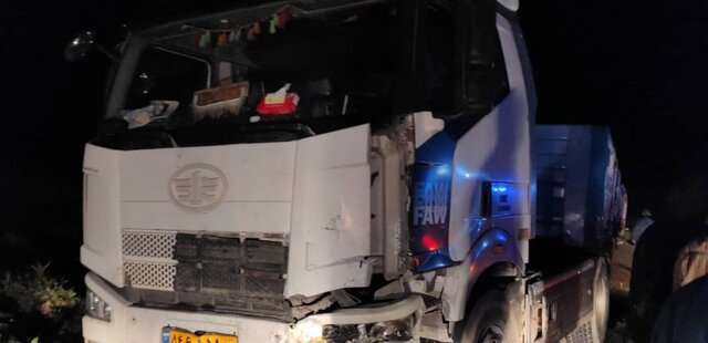 امدادرسانی به مجروحان تصادف تریلی با سمند در گنبدکاووس