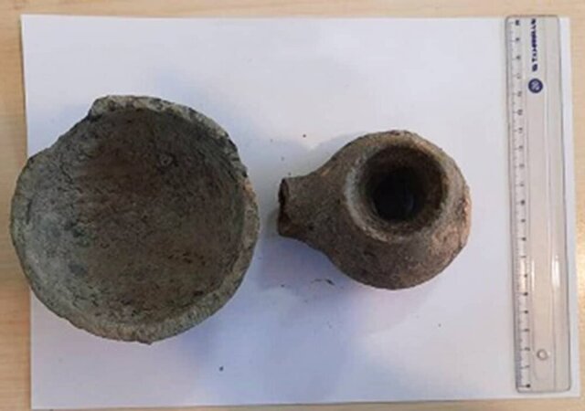 کشف ۲ شی تاریخی متعلق به قرون میانه اسلامی در استرآباد (گرگان)