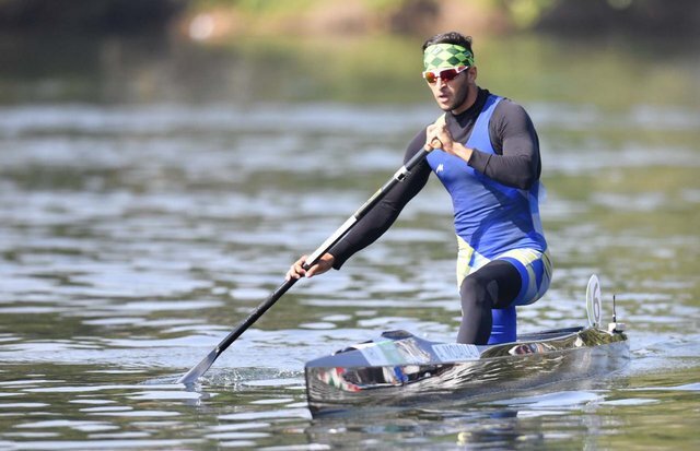 آغاز تمرینات ملیپوش قایقرانی گلستان در دریاچه آزادی تهران