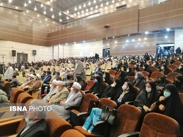 جلسات خانگی قرآن را احیا کنید / دشمن عامدانه تجمعات مذهبی ما را کمرنگ کرد 2