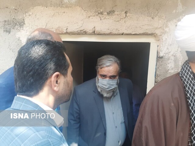 بازدید دستیار استاندار گلستان از منازل آتش گرفته در «رامیان»