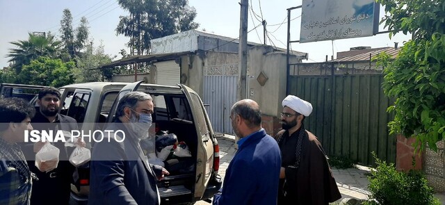 بازدید دستیار استاندار گلستان از منازل آتش گرفته در «رامیان»