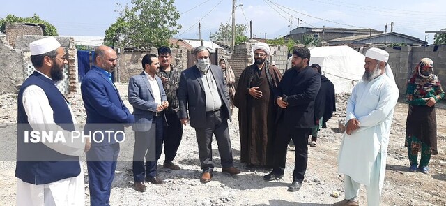 بازدید دستیار استاندار گلستان از منازل آتش گرفته در «رامیان»