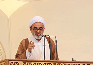 کنایه امام جمعه موقت گرگان به شیفتگان پهلوی| وطنفروشی و جنایات پهلوی را یادتان هست؟