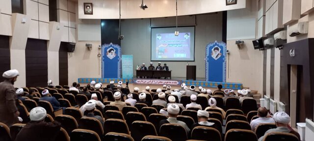 نشست تحلیلی علمای شیعه و سنی گلستان با موضوع حقوق بشر آمریکایی