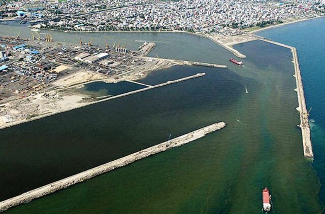 کاهش ۲۰ سانتی متری آب خزر در سال / حمایت از سرمایه گذاری در بنادر گلستان