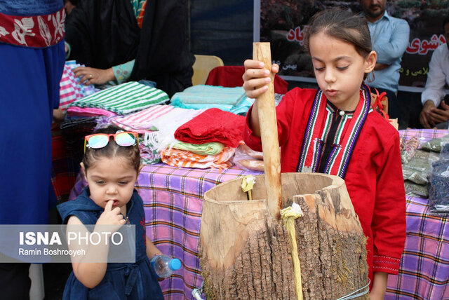 نمایشگاه همدلی اقوام برای آبادانی روستاهای گلستان