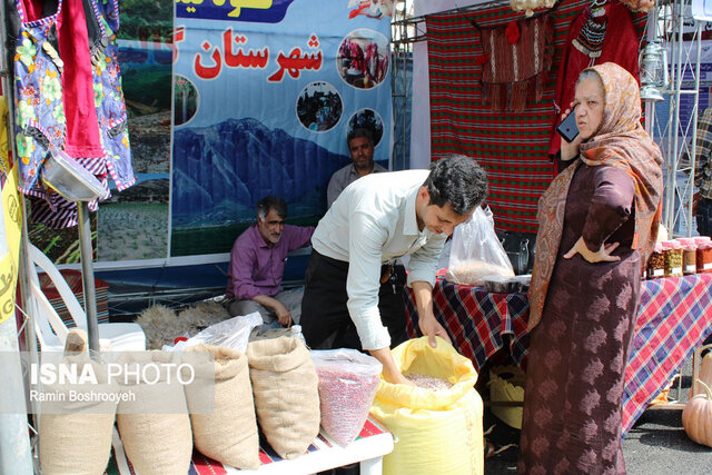 نمایشگاه همدلی اقوام برای آبادانی روستاهای گلستان