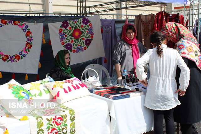 نمایشگاه همدلی اقوام برای آبادانی روستاهای گلستان