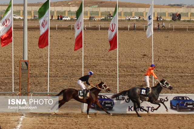 کورس سوارکاری آققلا