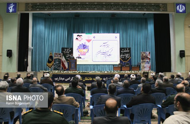 جهان آماده تماشای حماسه ۱۳ آبان ایرانیان/ حل مشکلات کشور با کمک نخبگان
