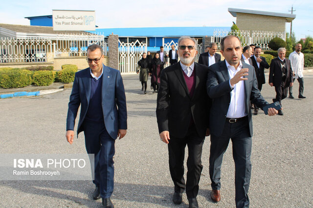بازدید مدیرعامل بانک صنعت و معدن کشور از واحدهای صنعتی گلستان