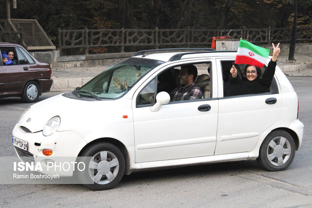 پایکوبی گرگانی ها پس از افتخارآفرینی غیورمردان تیم ملی فوتبال