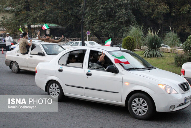 پایکوبی گرگانی ها پس از افتخارآفرینی غیورمردان تیم ملی فوتبال