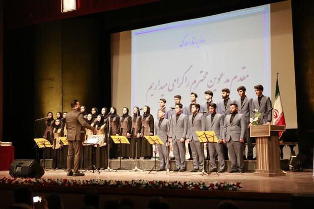 ۱۰۰ پرستار نمونه گلستان تجلیل شدند