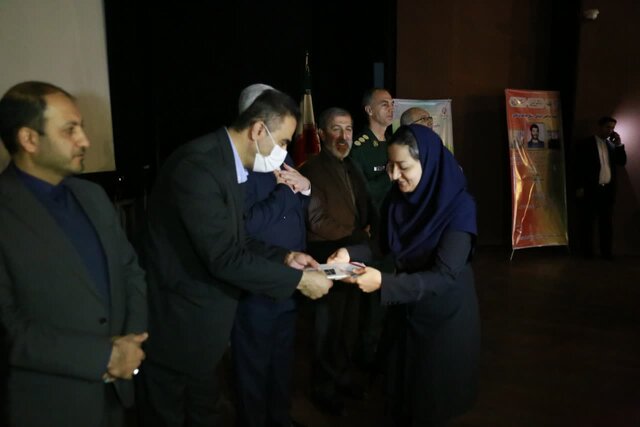 ۱۰۰ پرستار نمونه گلستان تجلیل شدند