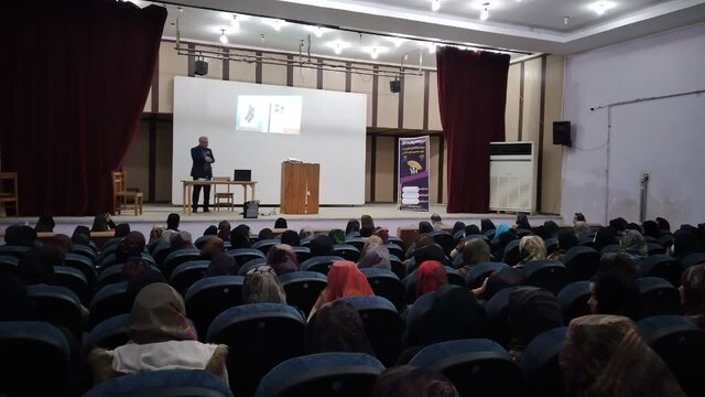 برگزاری کارگاه دو روزه سوزندوزی و گلیمبافی در گمیشان